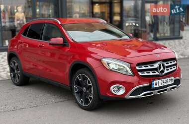 Внедорожник / Кроссовер Mercedes-Benz GLA-Class 2019 в Киеве
