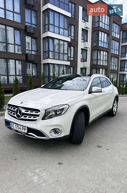 Внедорожник / Кроссовер Mercedes-Benz GLA-Class 2017 в Львове