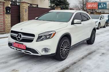 Позашляховик / Кросовер Mercedes-Benz GLA-Class 2018 в Рівному
