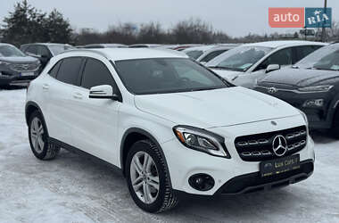 Внедорожник / Кроссовер Mercedes-Benz GLA-Class 2019 в Ивано-Франковске