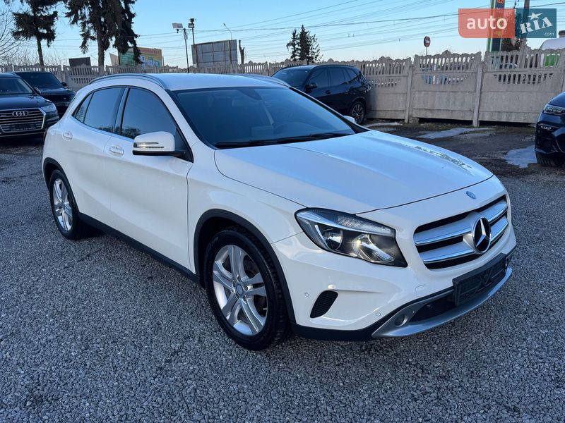 Mercedes-Benz GLA-Class 2016