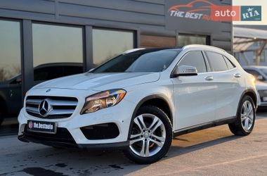 Внедорожник / Кроссовер Mercedes-Benz GLA-Class 2015 в Ровно