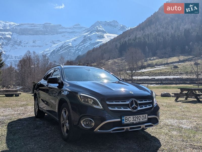Mercedes-Benz GLA-Class 2018