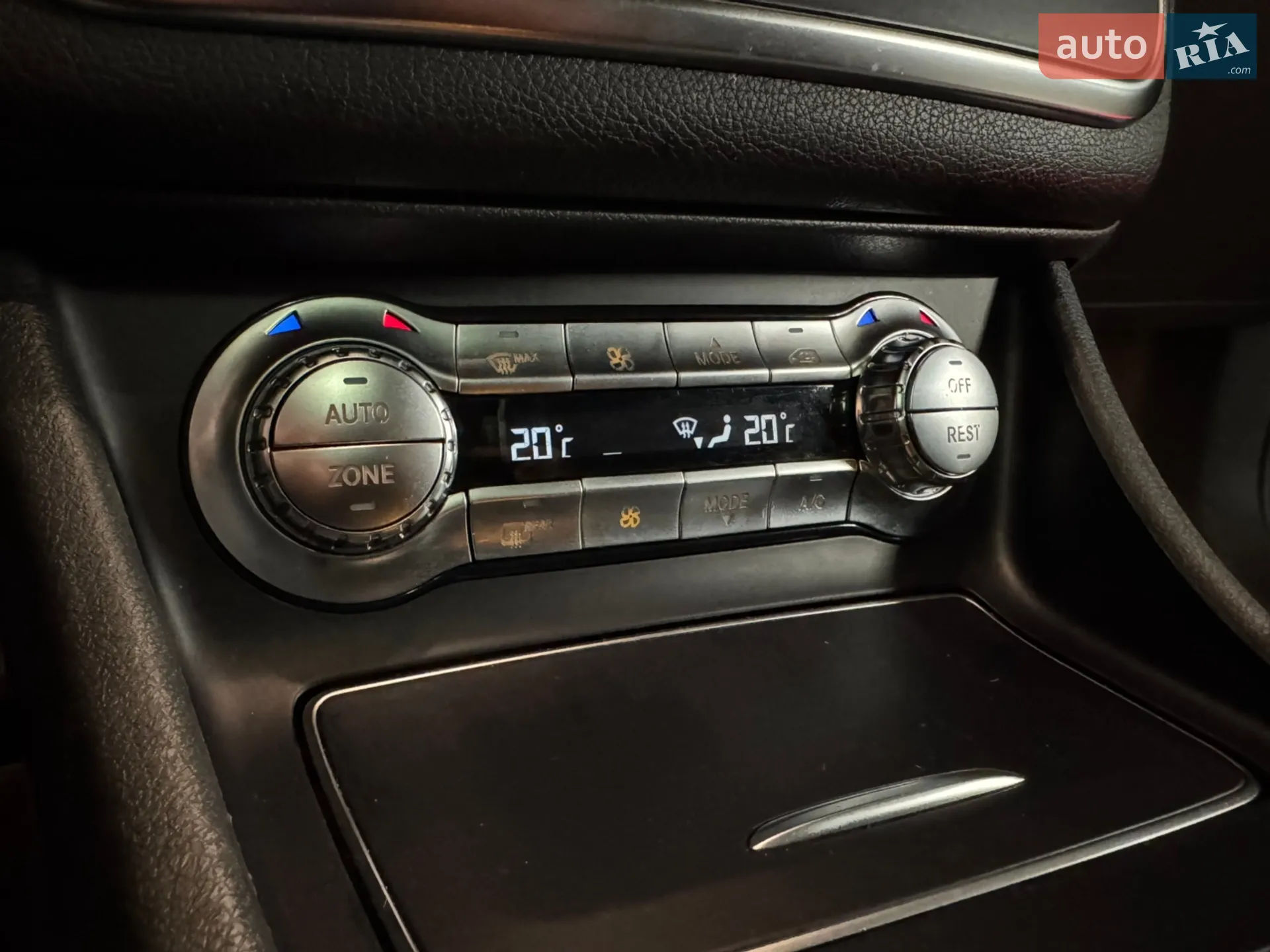 2019 Mercedes-Benz GLA-klasse - мініатюра 18
