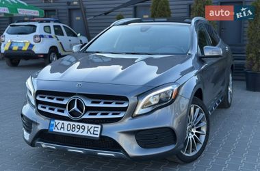 Внедорожник / Кроссовер Mercedes-Benz GLA-Class 2018 в Киеве