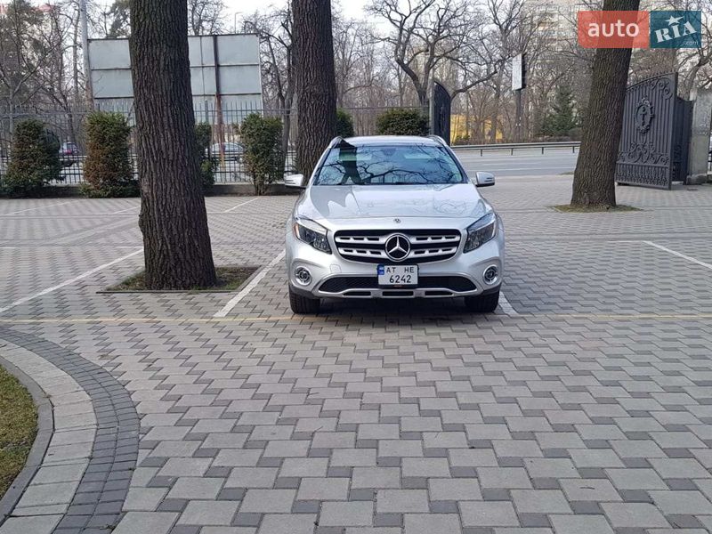 Mercedes-Benz GLA-Class 2017