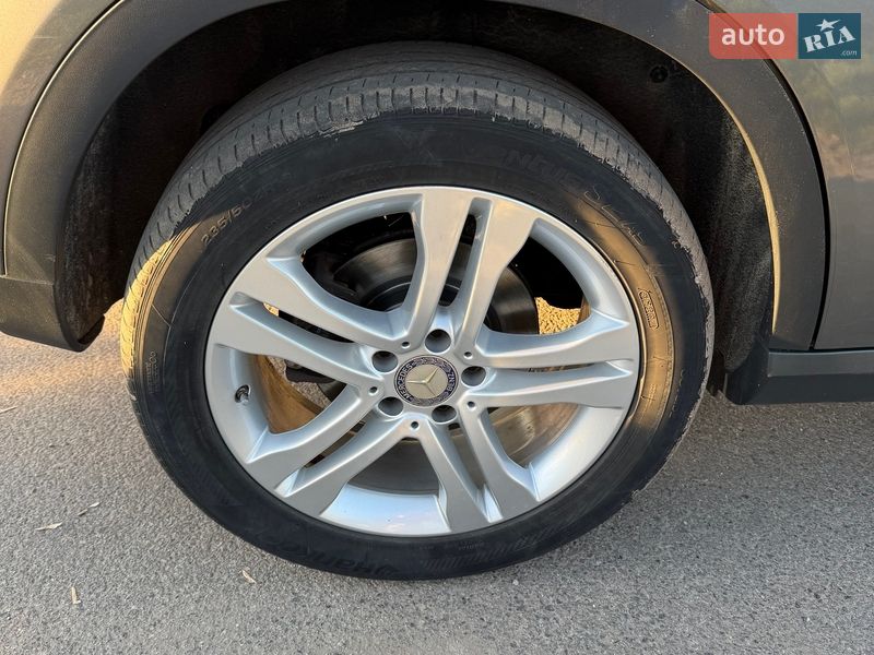 Внедорожник / Кроссовер Mercedes-Benz GLA-Class 2016 в Киеве