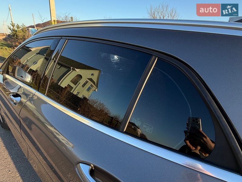 Внедорожник / Кроссовер Mercedes-Benz GLA-Class 2016 в Киеве