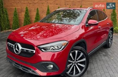 Внедорожник / Кроссовер Mercedes-Benz GLA-Class 2022 в Киеве