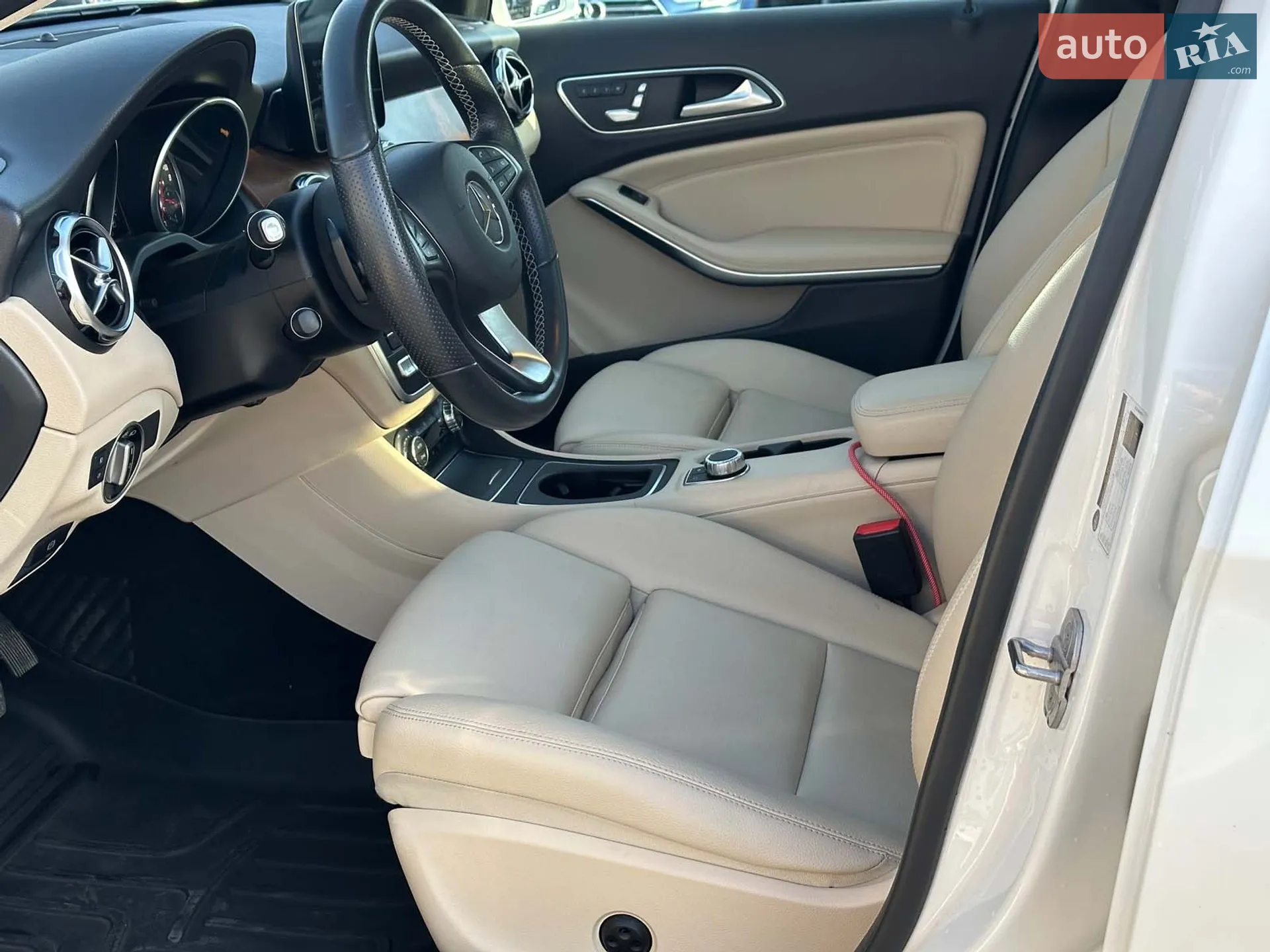 2019 Mercedes-Benz GLA-klasse - мініатюра 14