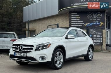 Позашляховик / Кросовер Mercedes-Benz GLA-Class 2019 в Кам'янському