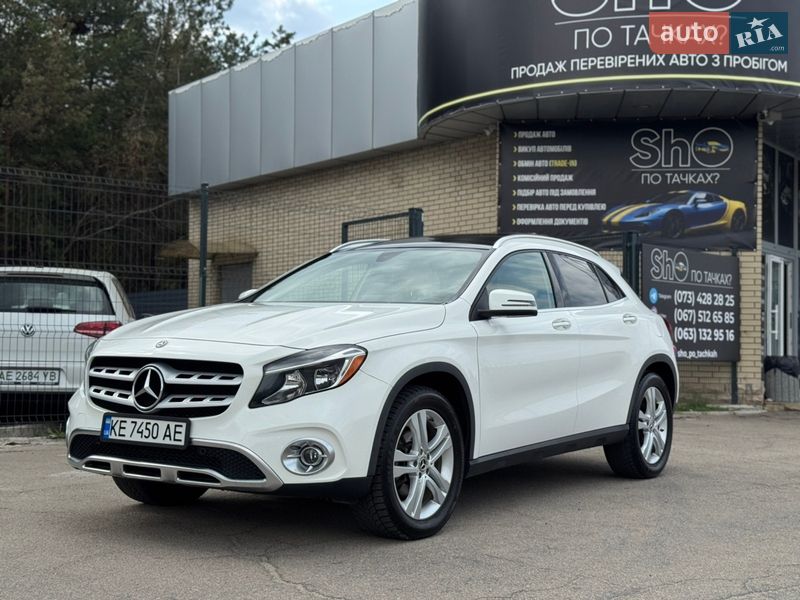 Mercedes-Benz GLA-Class 2019