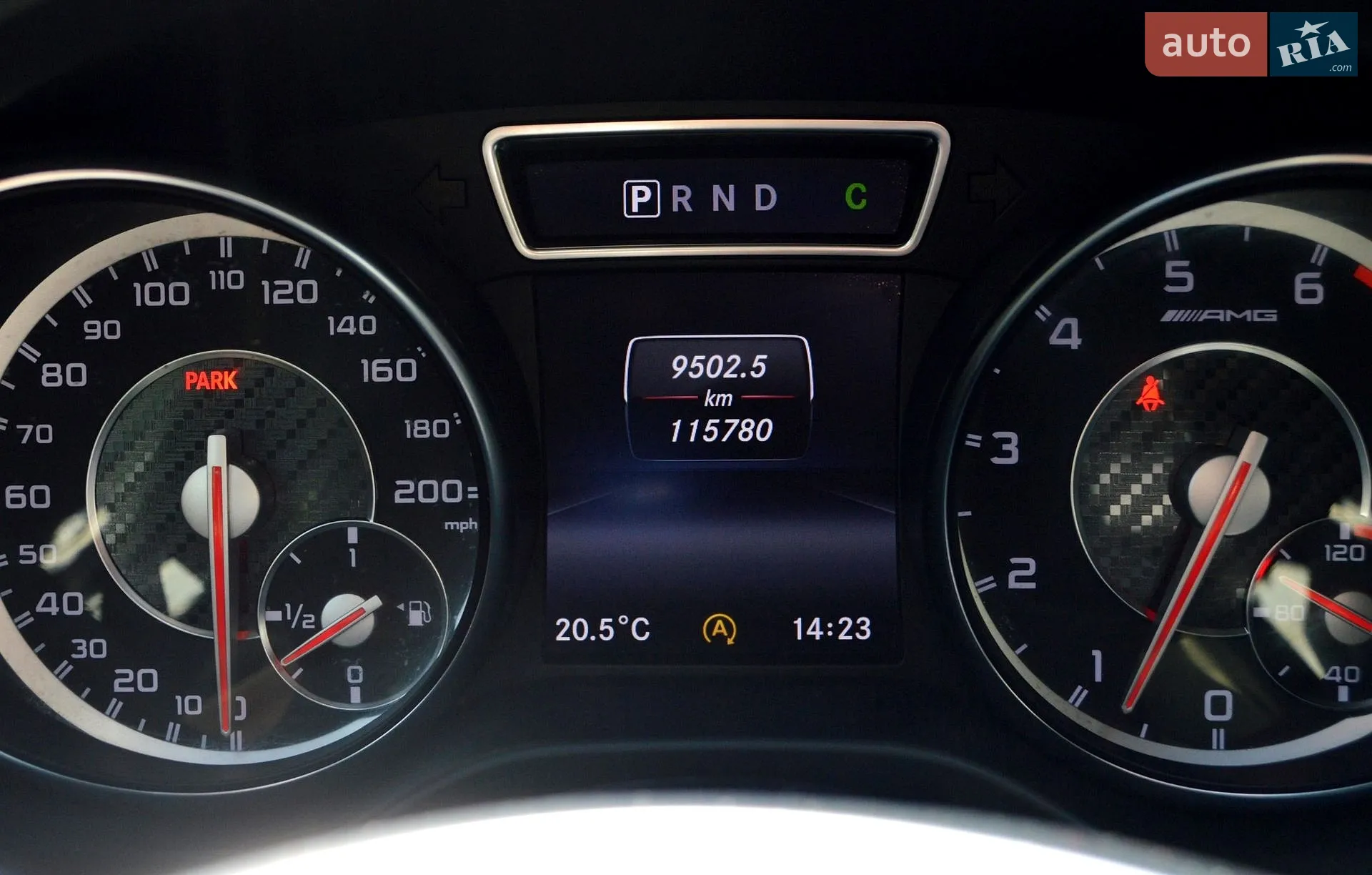 2015 Mercedes-Benz GLA-klasse - мініатюра 31