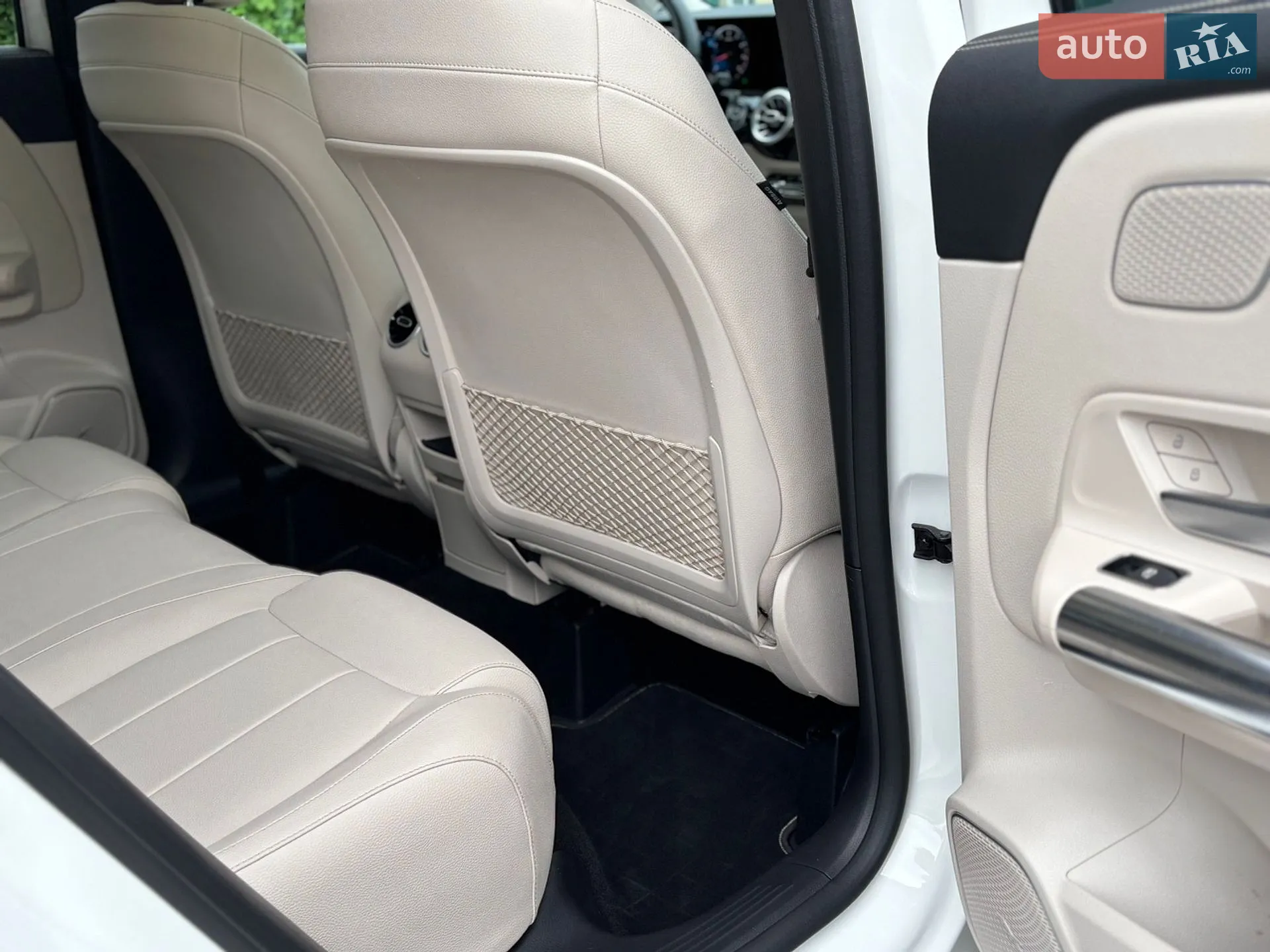 2019 Toyota Land Cruiser - мініатюра 38