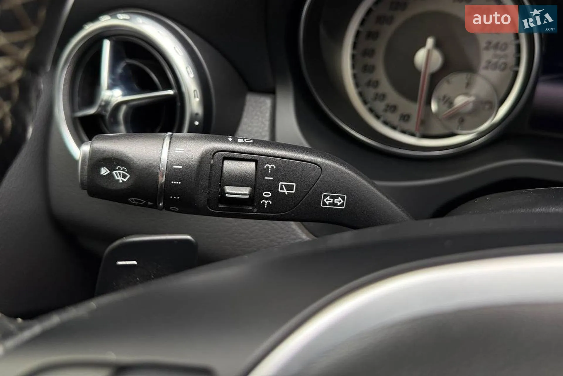 2014 Mercedes-Benz GLA-klasse - мініатюра 16