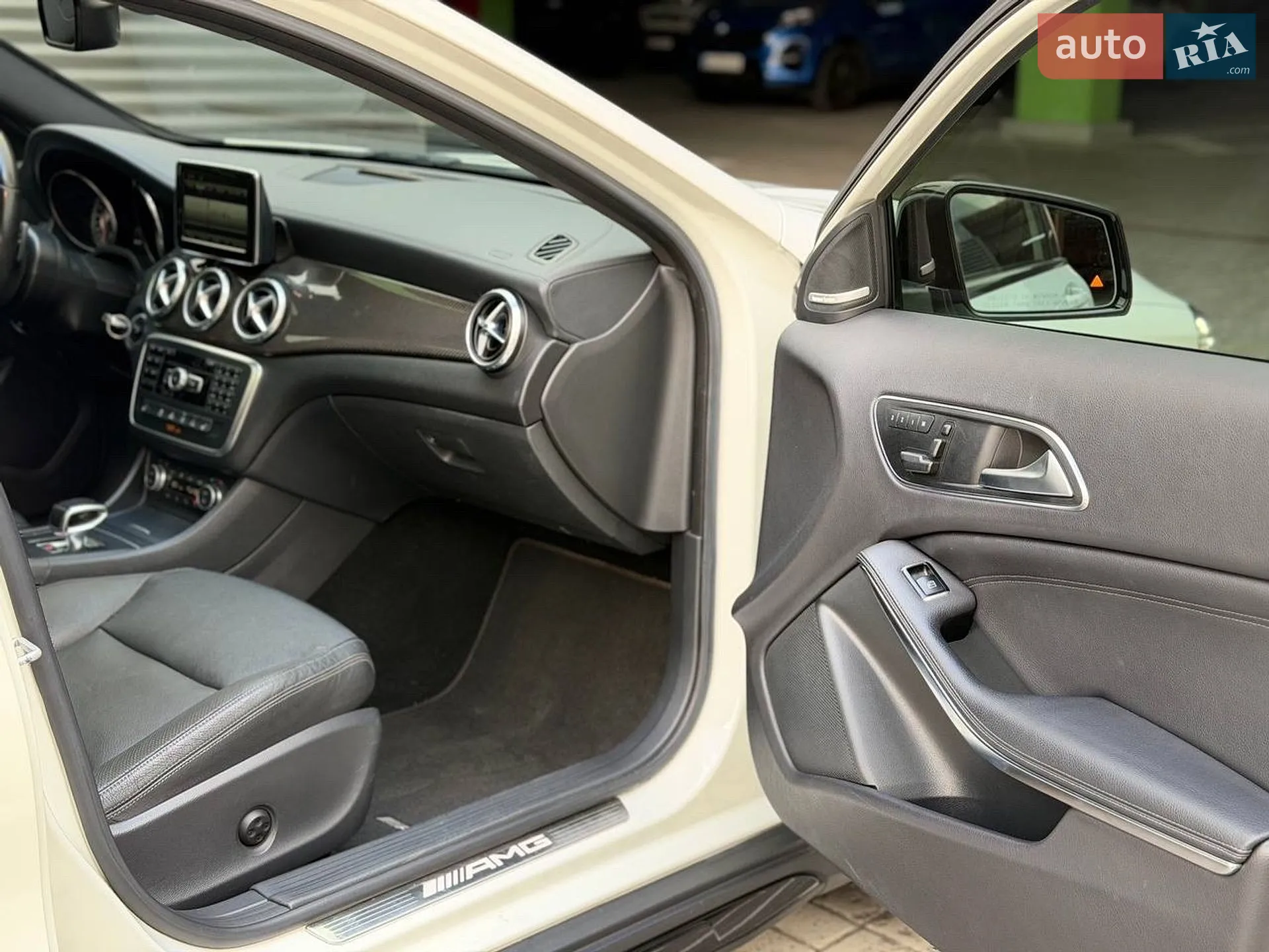 2015 Mercedes-Benz GLA-klasse - мініатюра 18