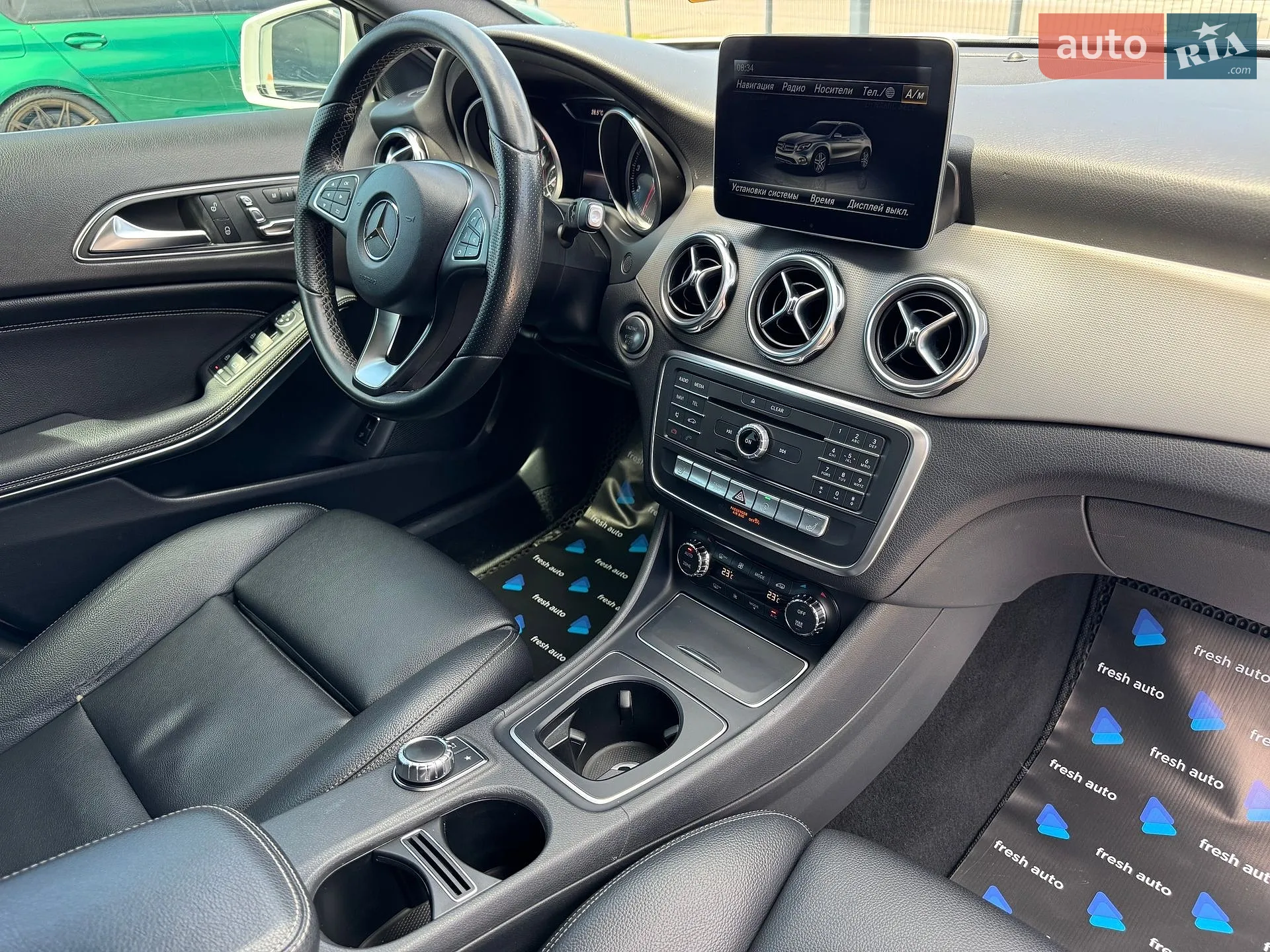2017 Mercedes-Benz GLA-klasse - мініатюра 35