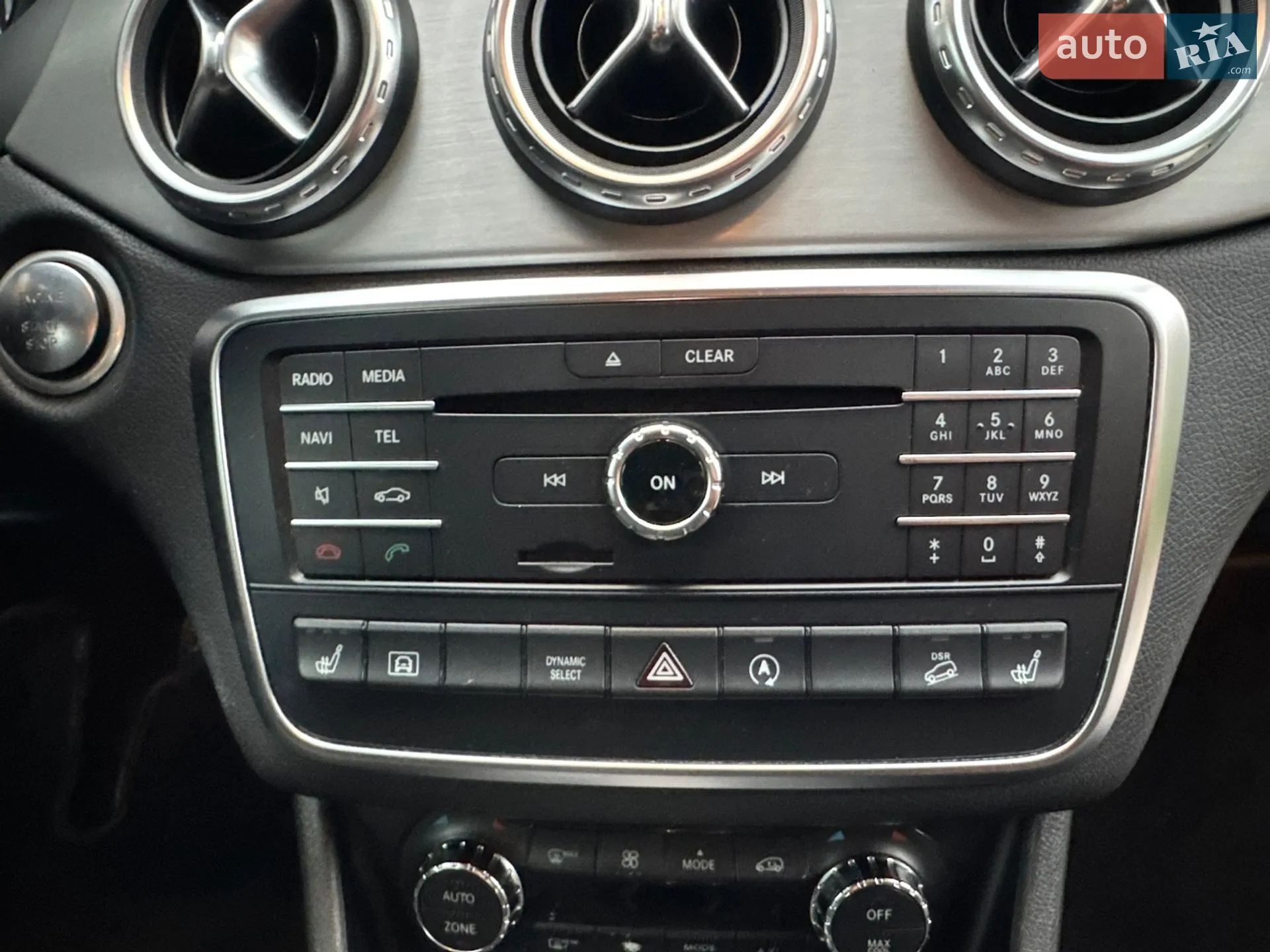 2016 Mercedes-Benz GLA-klasse - мініатюра 18