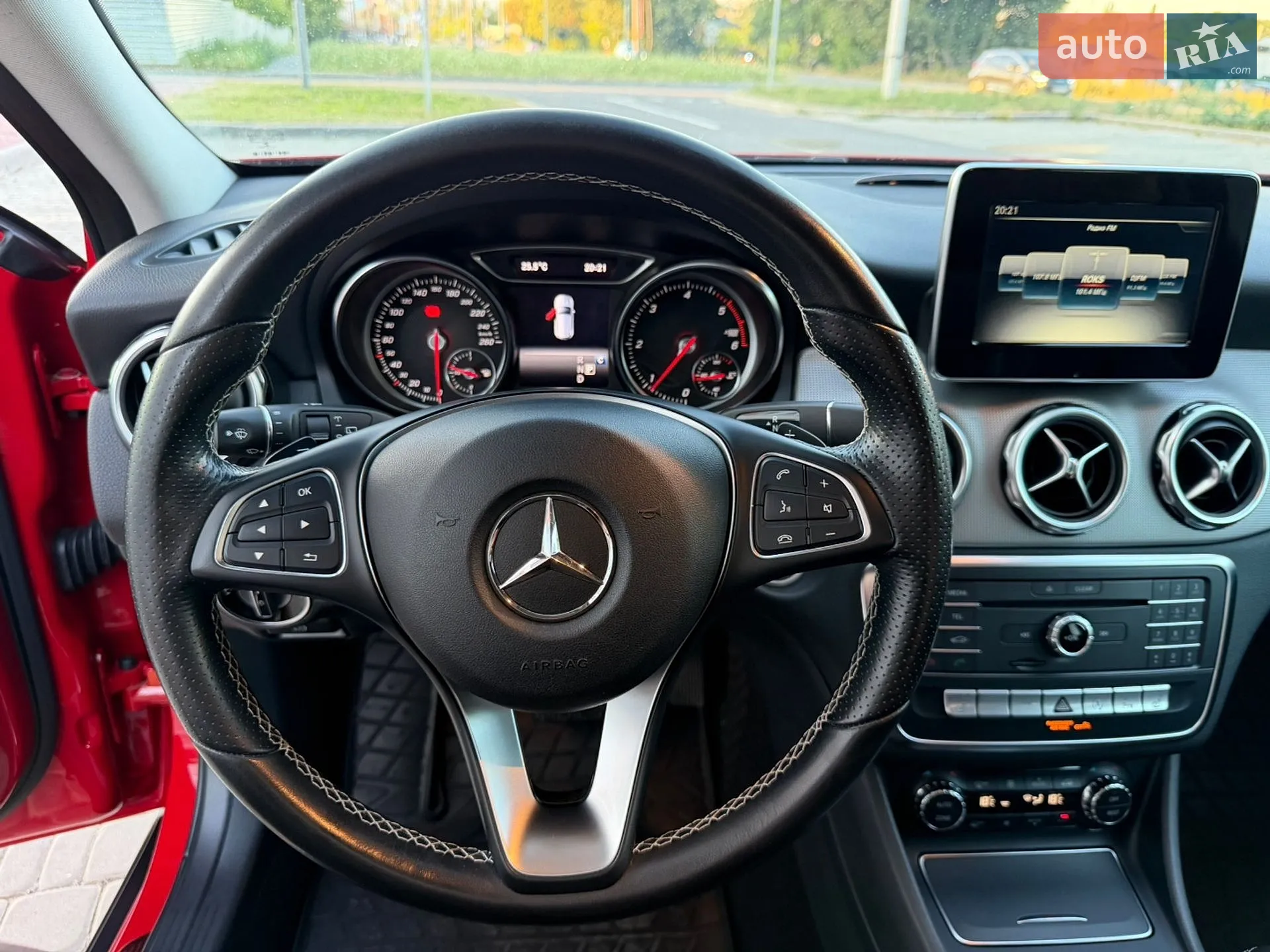 2017 Mercedes-Benz GLA-klasse - мініатюра 50