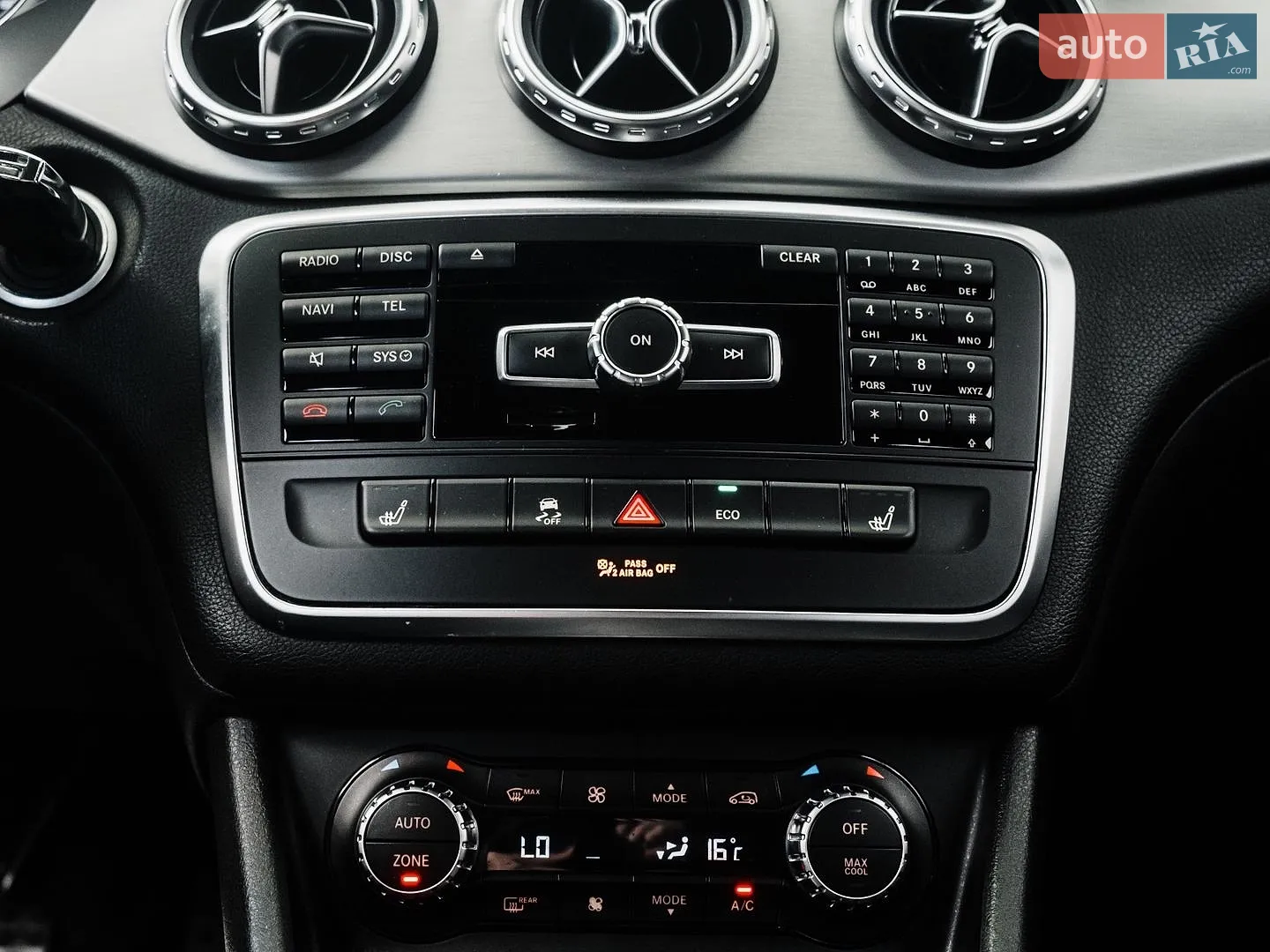 2014 Mercedes-Benz GLA-klasse - мініатюра 36