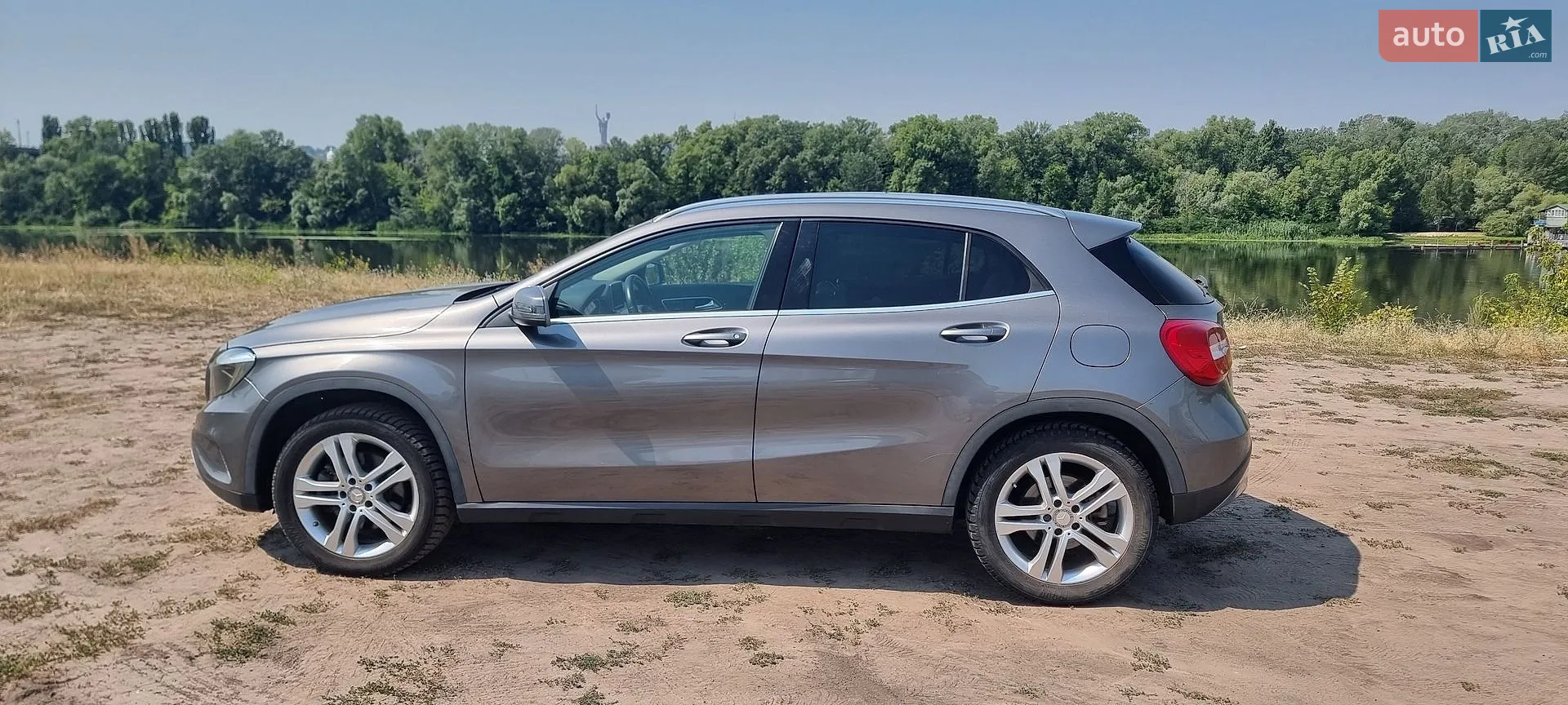 Mercedes-Benz GLA-Class 2015 VIN WDCTG4EB8FJ175183 фото оголошення 4 з 16