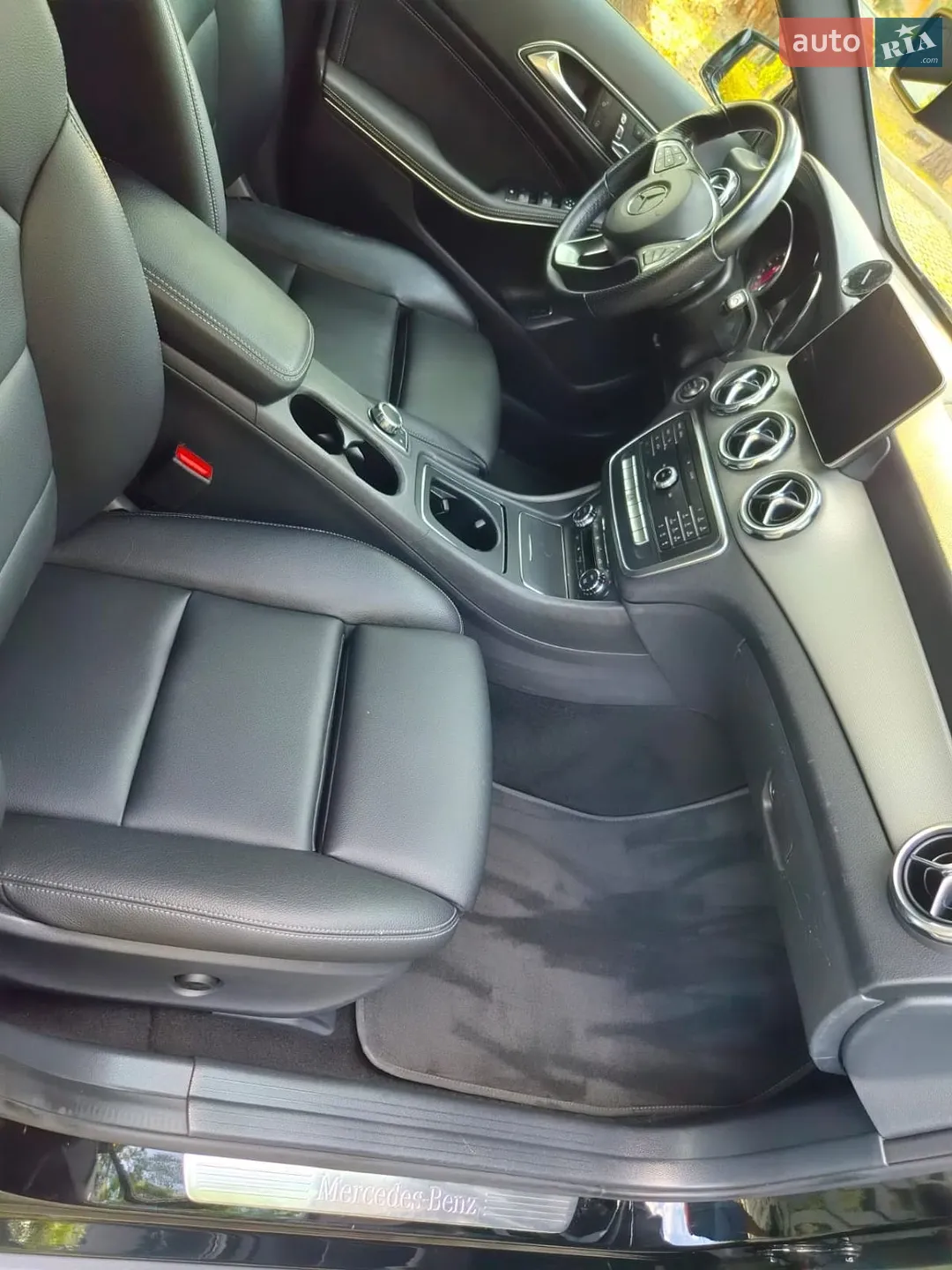 2018 Mercedes-Benz GLA-klasse - мініатюра 47