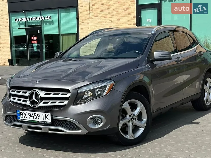 Mercedes-Benz GLA-Class