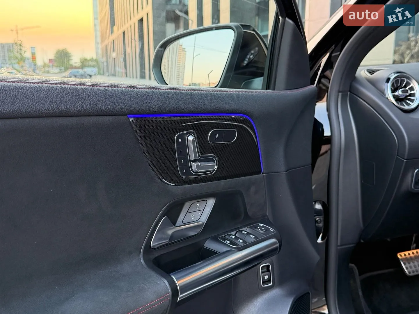 2020 Mercedes-Benz GLA-klasse - мініатюра 21