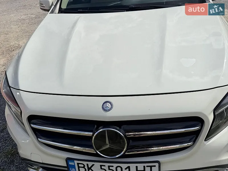 Mercedes-Benz GLA-Class 2015