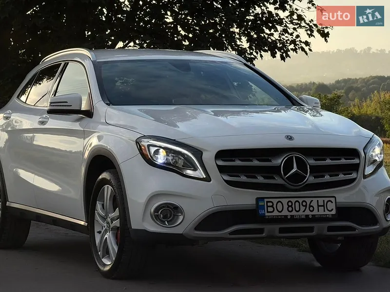 Mercedes-Benz GLA-Class