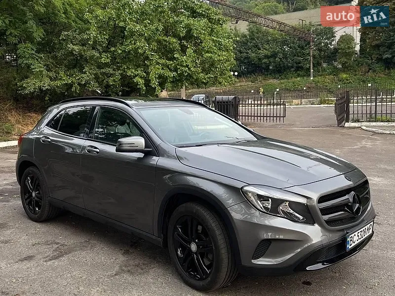 Mercedes-Benz GLA-Class