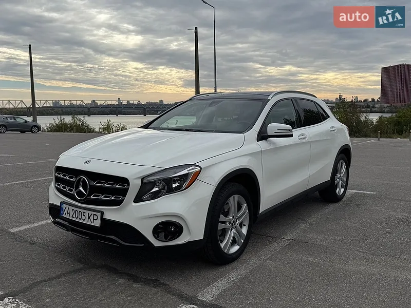Mercedes-Benz GLA-Class 2019