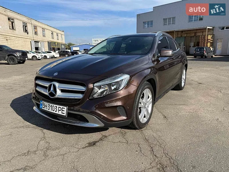 Mercedes-Benz GLA-Class