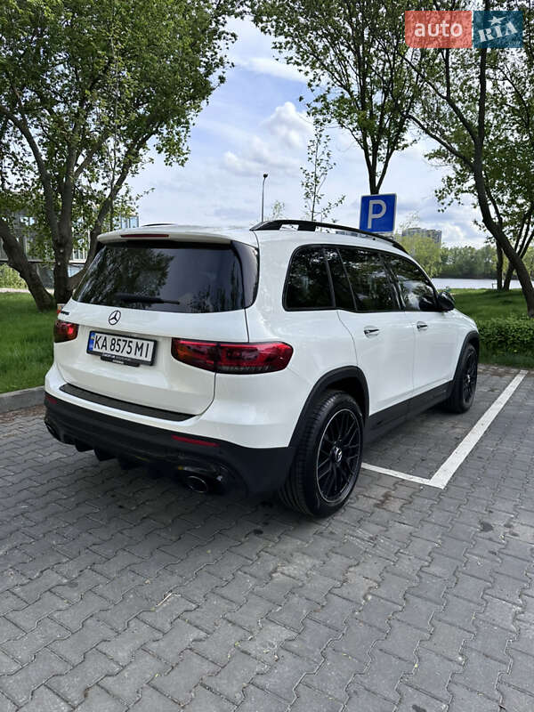 Внедорожник / Кроссовер Mercedes-Benz GLB-Class 2021 в Киеве