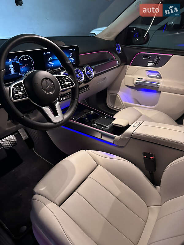 Внедорожник / Кроссовер Mercedes-Benz GLB-Class 2021 в Киеве