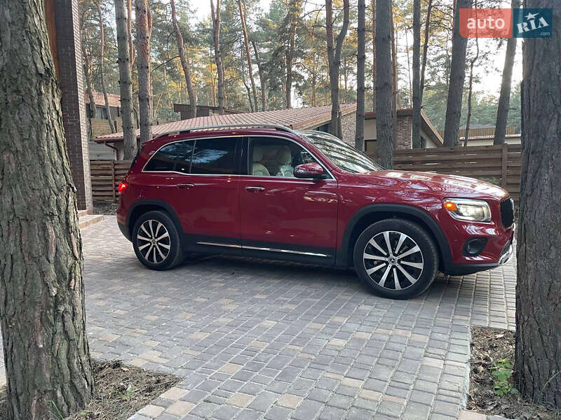 Позашляховик / Кросовер Mercedes-Benz GLB-Class 2020 в Дніпрі
