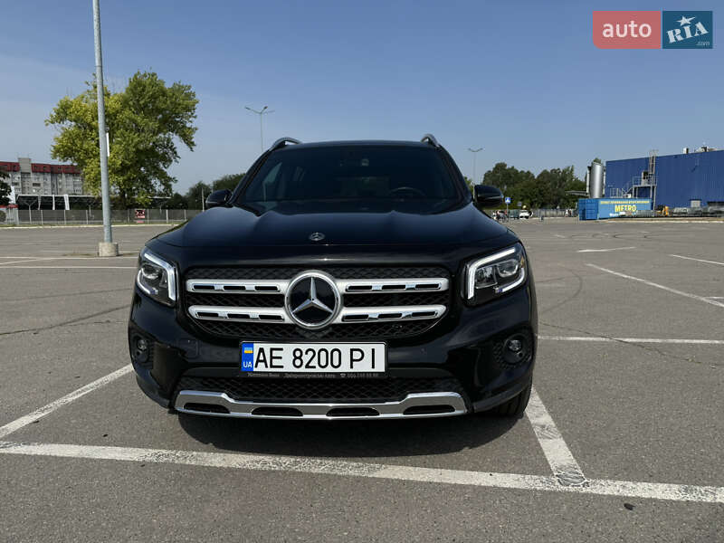Внедорожник / Кроссовер Mercedes-Benz GLB-Class 2019 в Днепре