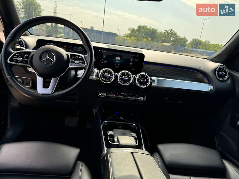Внедорожник / Кроссовер Mercedes-Benz GLB-Class 2019 в Днепре