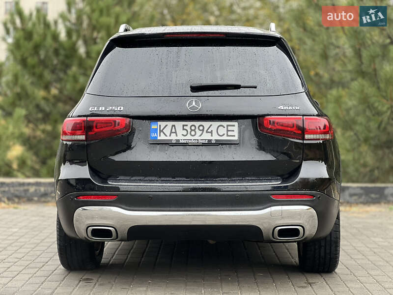 Внедорожник / Кроссовер Mercedes-Benz GLB-Class 2020 в Харькове
