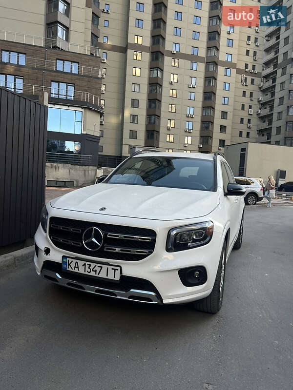Внедорожник / Кроссовер Mercedes-Benz GLB-Class 2020 в Киеве