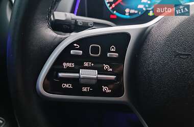 Позашляховик / Кросовер Mercedes-Benz GLB-Class 2019 в 