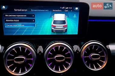 Позашляховик / Кросовер Mercedes-Benz GLB-Class 2019 в 