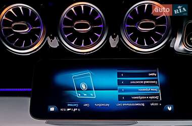 Позашляховик / Кросовер Mercedes-Benz GLB-Class 2019 в 