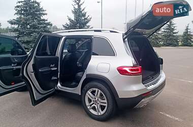 Позашляховик / Кросовер Mercedes-Benz GLB-Class 2019 в 