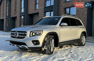 Внедорожник / Кроссовер Mercedes-Benz GLB-Class 2019 в 