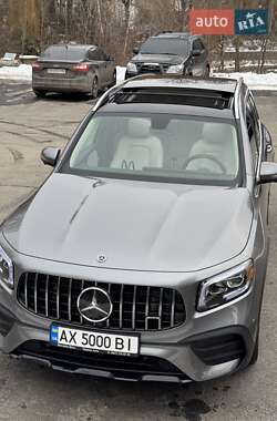 Внедорожник / Кроссовер Mercedes-Benz GLB-Class 2019 в 