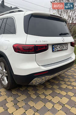 Внедорожник / Кроссовер Mercedes-Benz GLB-Class 2019 в 