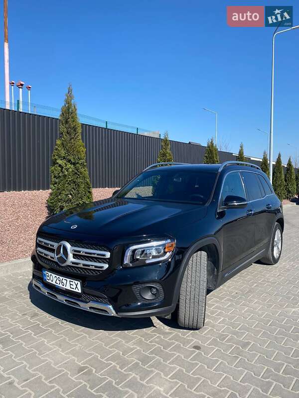 Внедорожник / Кроссовер Mercedes-Benz GLB-Class 2021 в Тернополе