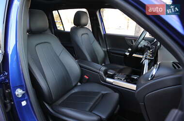 Внедорожник / Кроссовер Mercedes-Benz GLB-Class 2021 в 