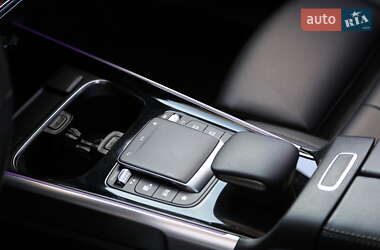 Внедорожник / Кроссовер Mercedes-Benz GLB-Class 2021 в 